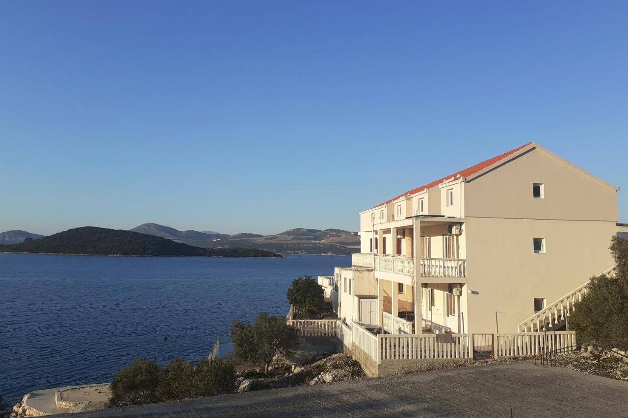 Apartments By The Sea Cove Pjestata, Peljesac - 14440 Ston Exterior photo