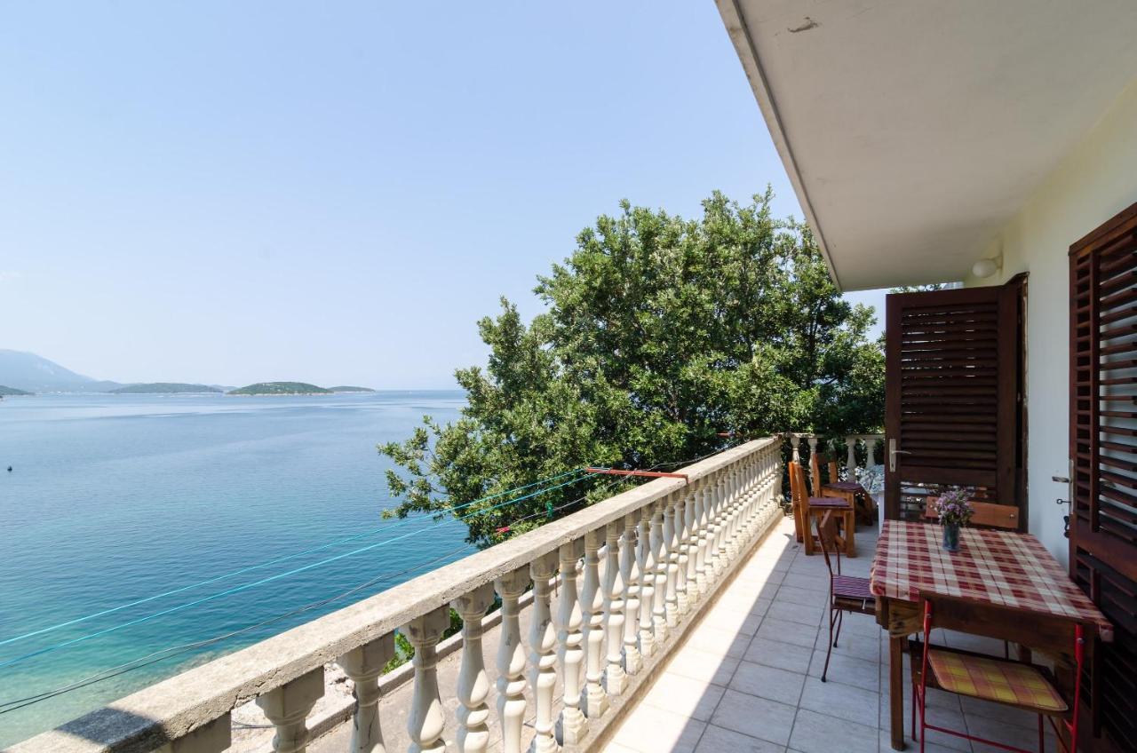 Apartments By The Sea Cove Pjestata, Peljesac - 14440 Ston Exterior photo