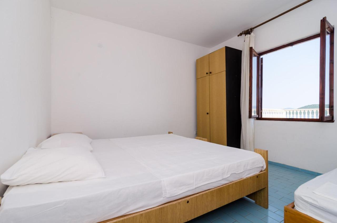 Apartments By The Sea Cove Pjestata, Peljesac - 14440 Ston Exterior photo