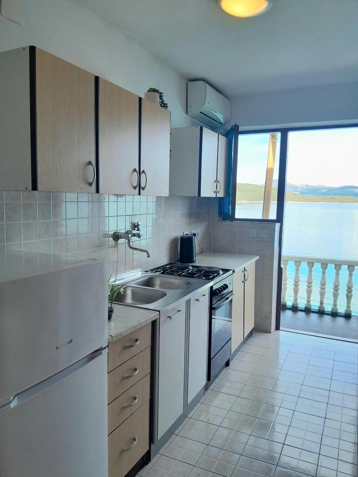 Apartments By The Sea Cove Pjestata, Peljesac - 14440 Ston Exterior photo