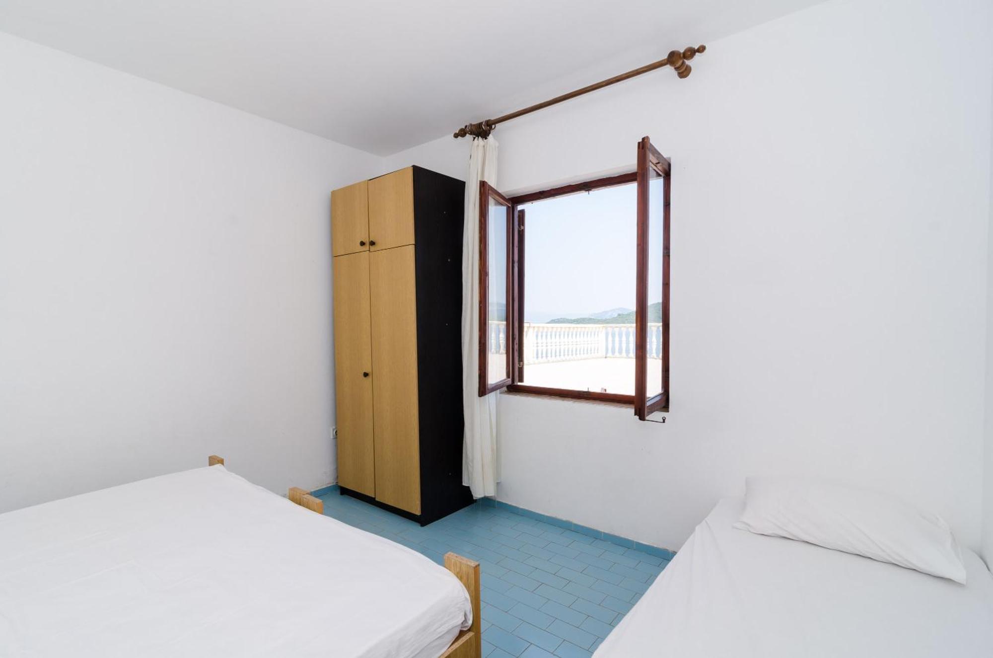 Apartments By The Sea Cove Pjestata, Peljesac - 14440 Ston Room photo